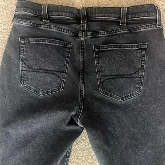 Men's Hollister washed black loose jeans 36x32 - Picture 4 of 4